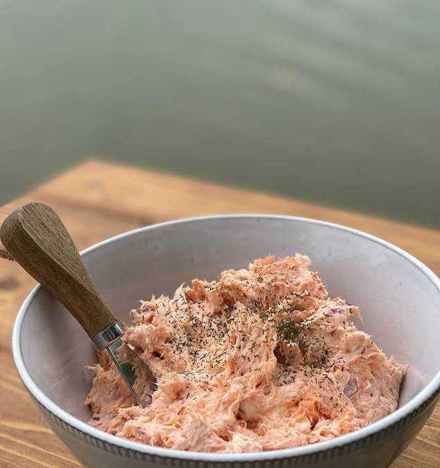 Copper River Seafoods Smoked Salmon Dip